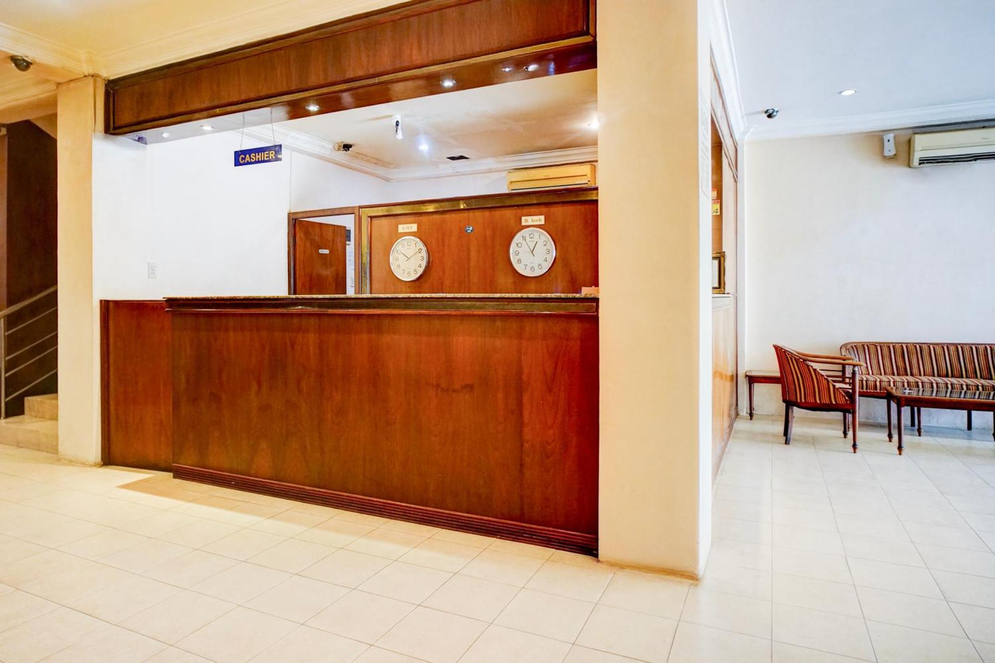 Collection O Peunayong Near Masjid Raya Baiturrahman Formerly Siwah Hotel Банда-Ачех Экстерьер фото